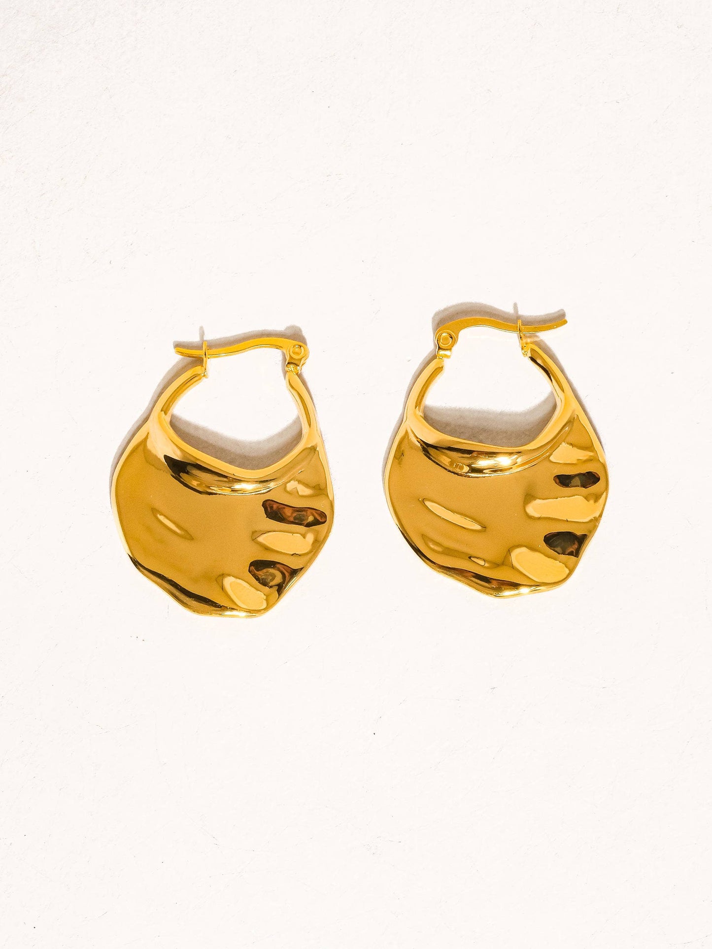 The Cairo Hoops