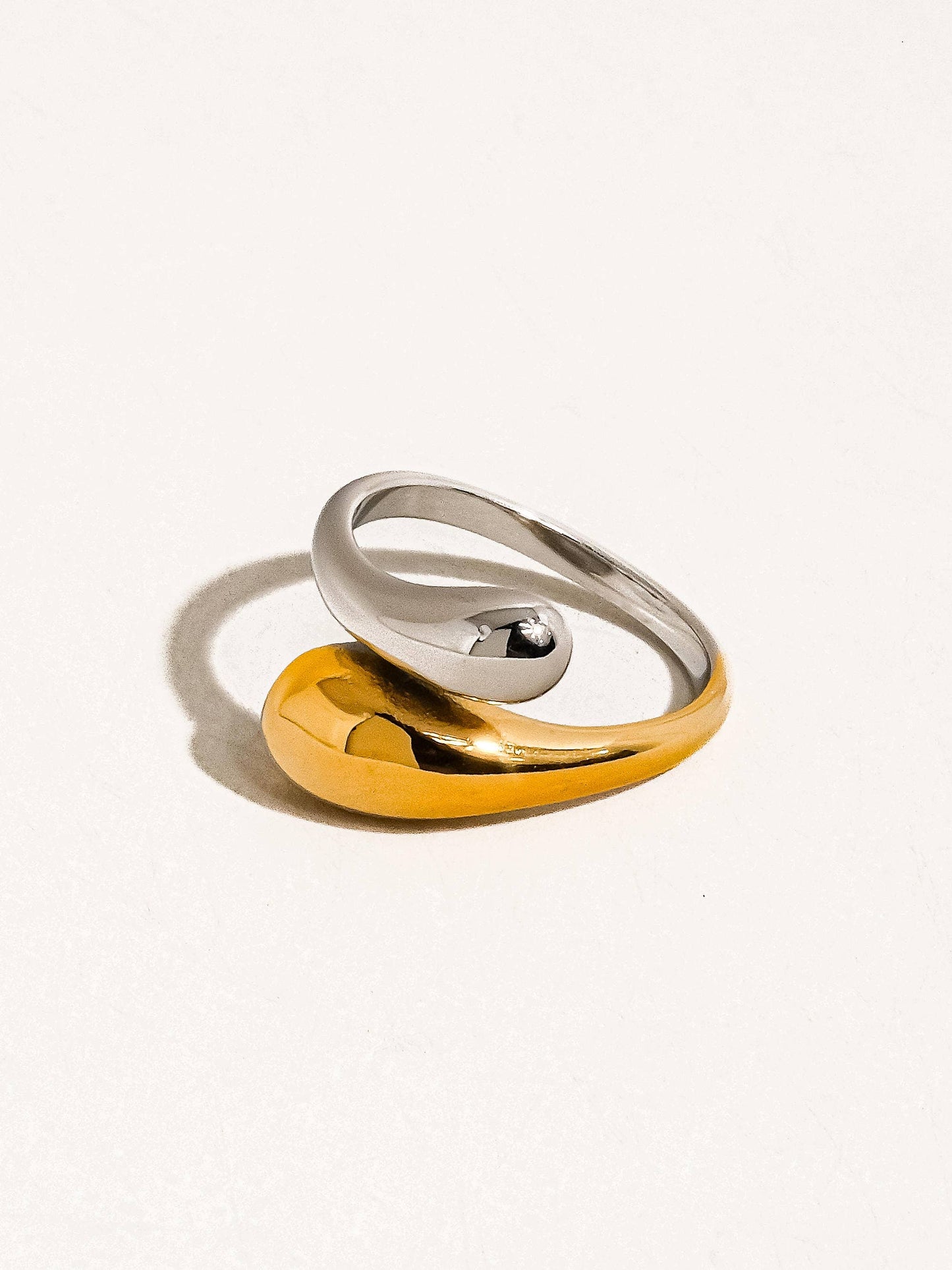 The Nile Open Twist Ring